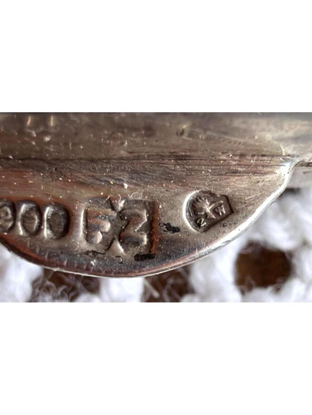 Vtg Polish Art Deco 900 Silver Compact 1920s Warsaw 2W Floral Chased Sifter Puff - Picture 4 of 13